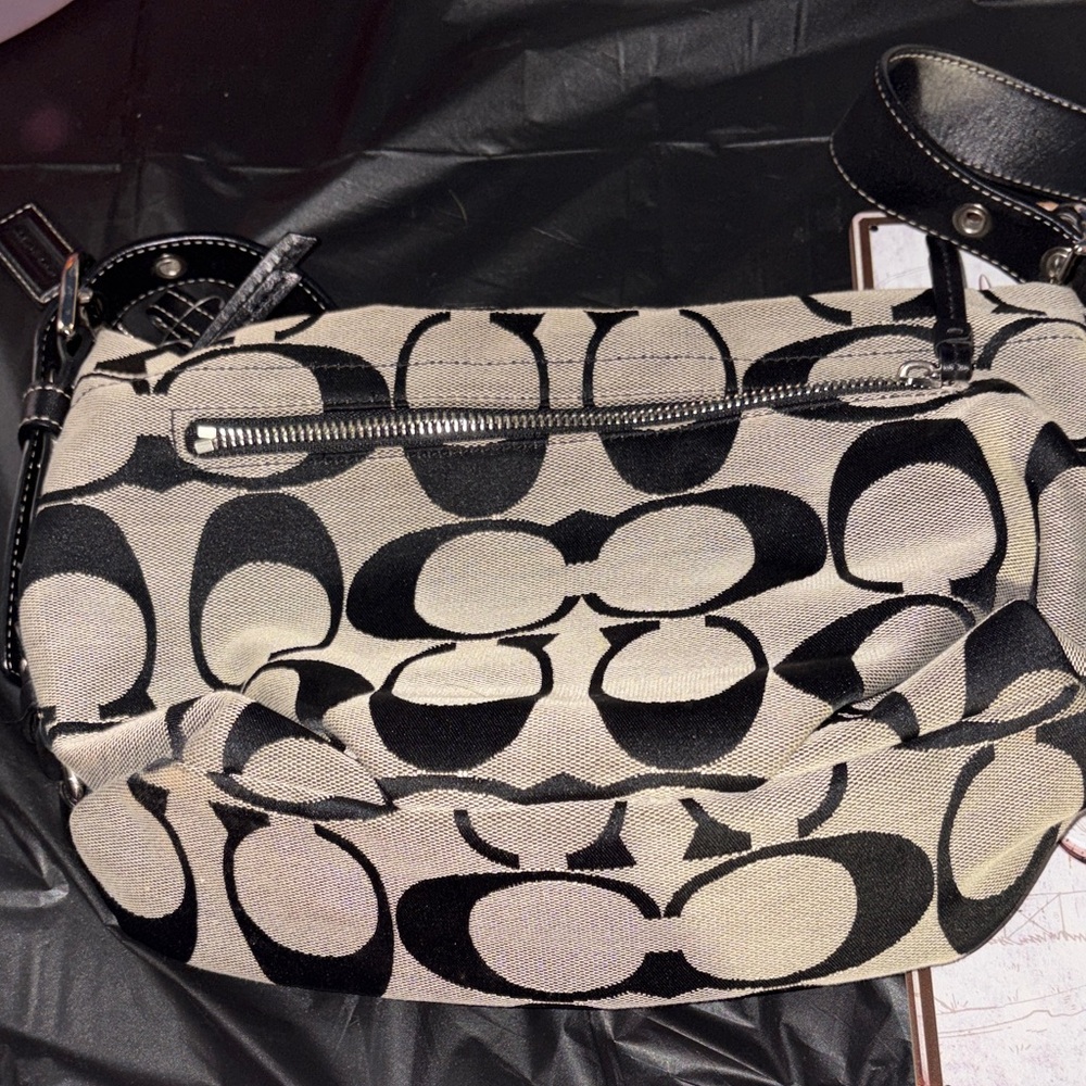 Coach Black and Cream Shoulder Bag